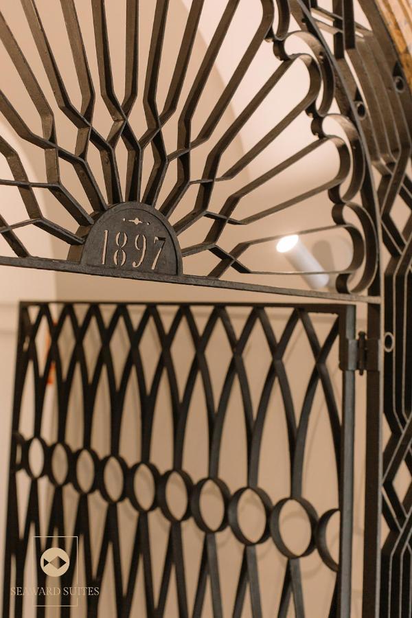 Castelar Palace & Spa By Seaward Suites Villajoyosa Ngoại thất bức ảnh